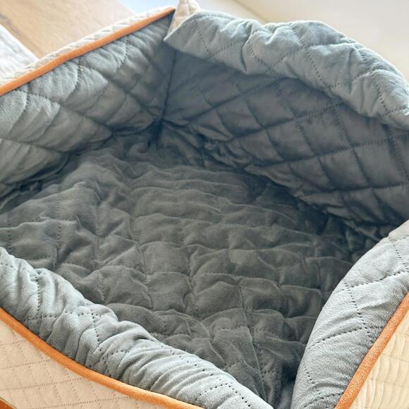 Dog Car Seat Booster - Picture 3 of 8